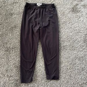 Basic Black Lightweight Cropped Leggings, Size S